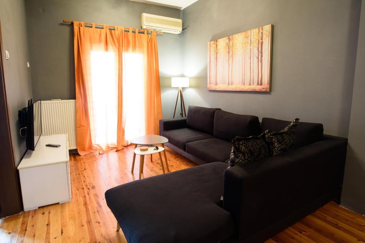 Salonika Downtown Spacious Apartment Szaloniki Kültér fotó
