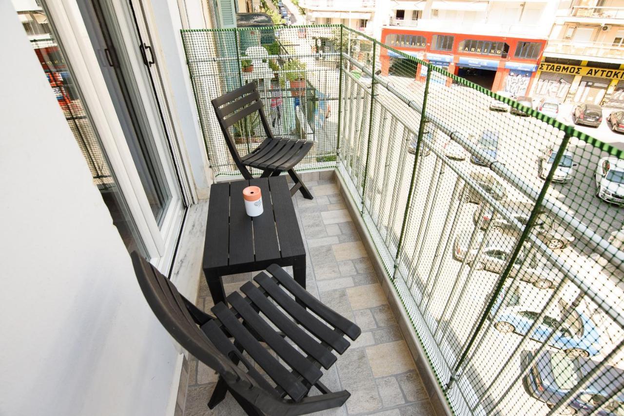 Salonika Downtown Spacious Apartment Szaloniki Kültér fotó