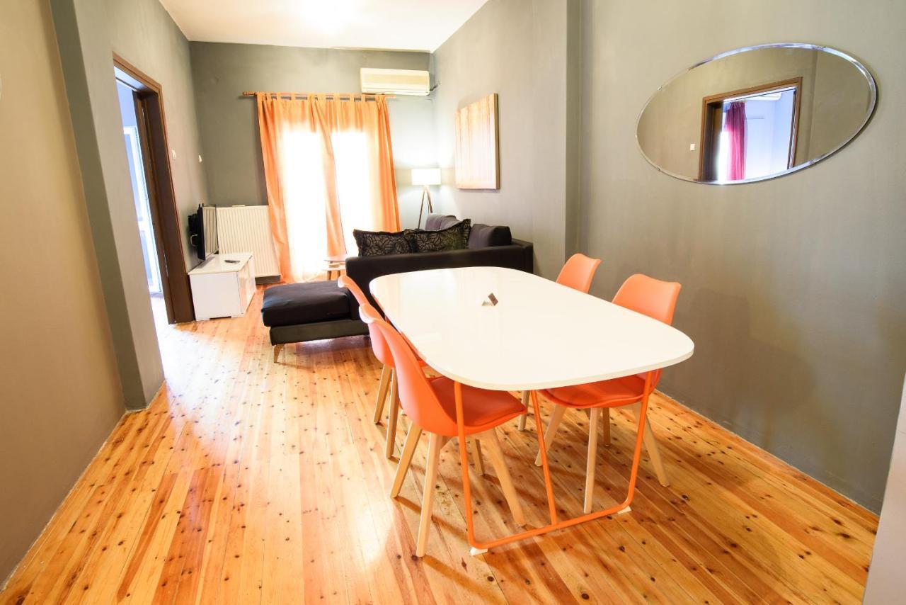 Salonika Downtown Spacious Apartment Szaloniki Kültér fotó