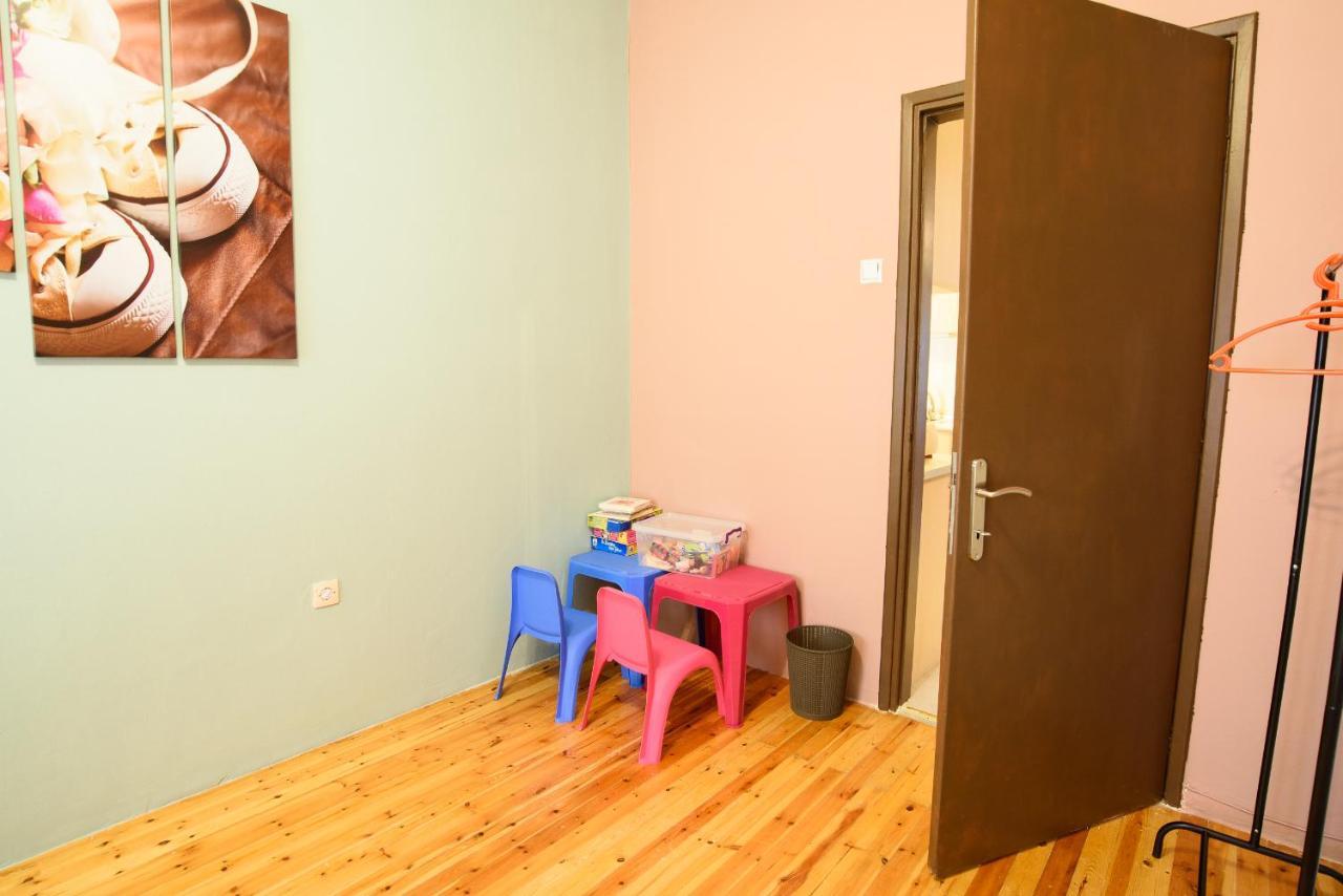 Salonika Downtown Spacious Apartment Szaloniki Kültér fotó